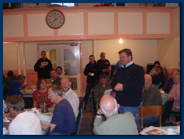 600x449 pixels (113K)